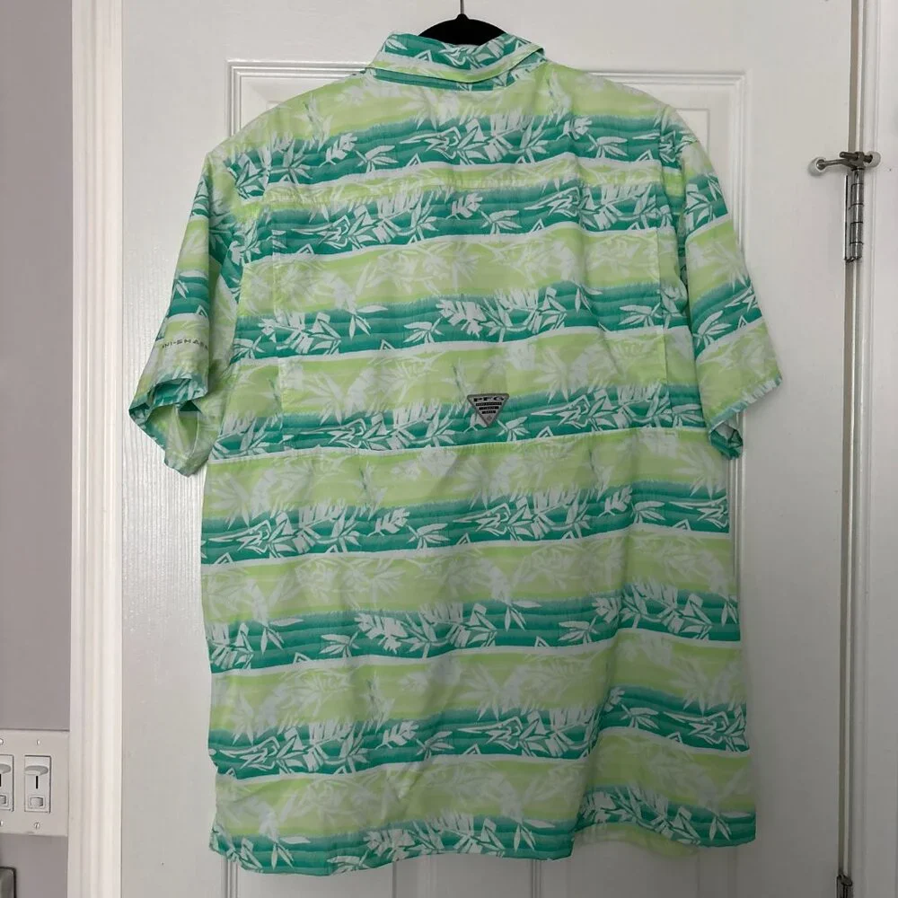 Columbia Men’s Super Slack Tide Camp Shirt Moisture Wicking, Lime Glow Ombre XL - Picture 2 of 9